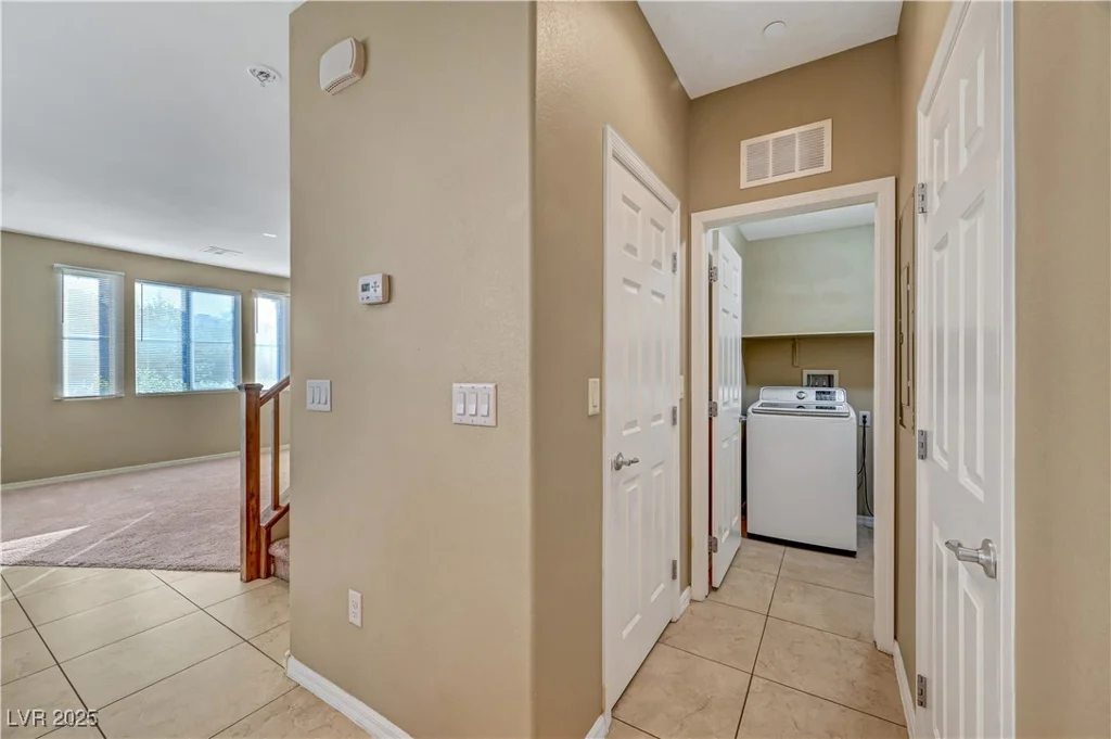 11420 Ogden Mills, Las Vegas, NV 89135