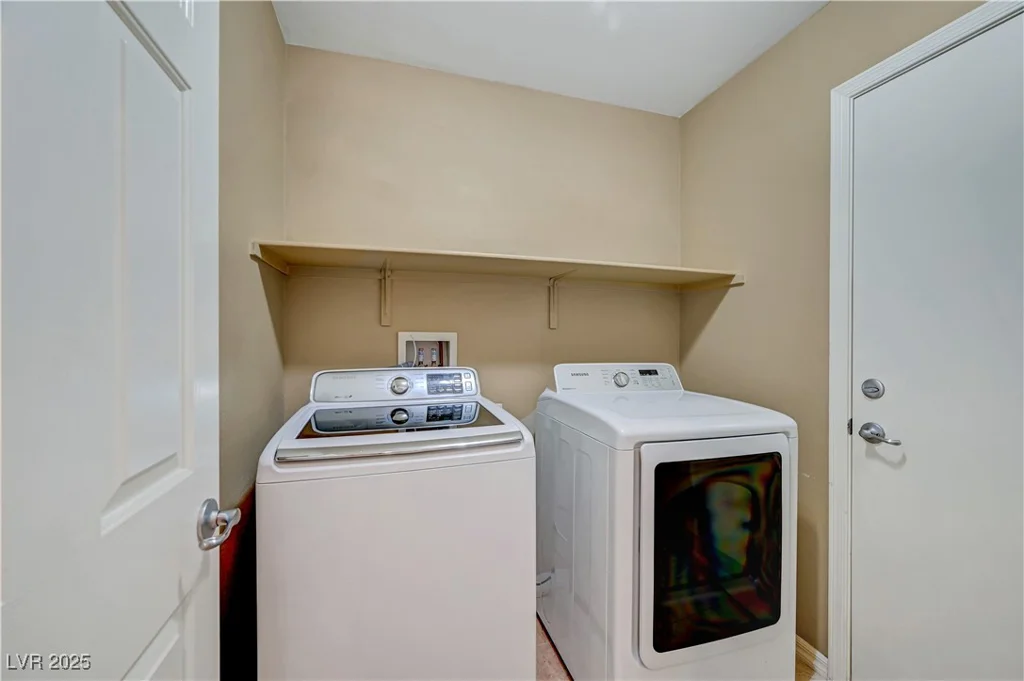 11420 Ogden Mills, Las Vegas, NV 89135