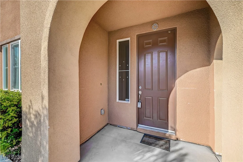 11420 Ogden Mills, Las Vegas, NV 89135