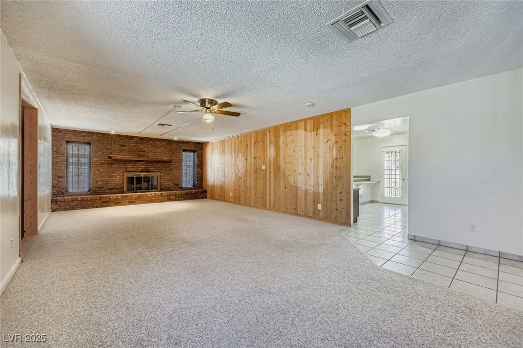 3370 Bronco, Las Vegas, NV 89108