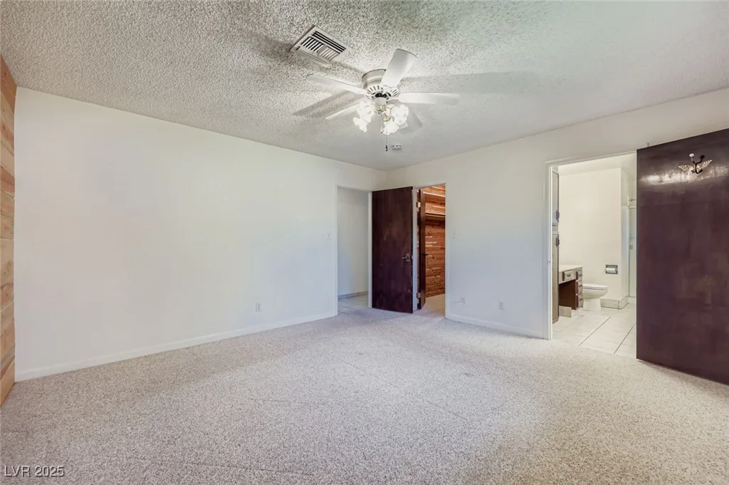 3370 Bronco, Las Vegas, NV 89108