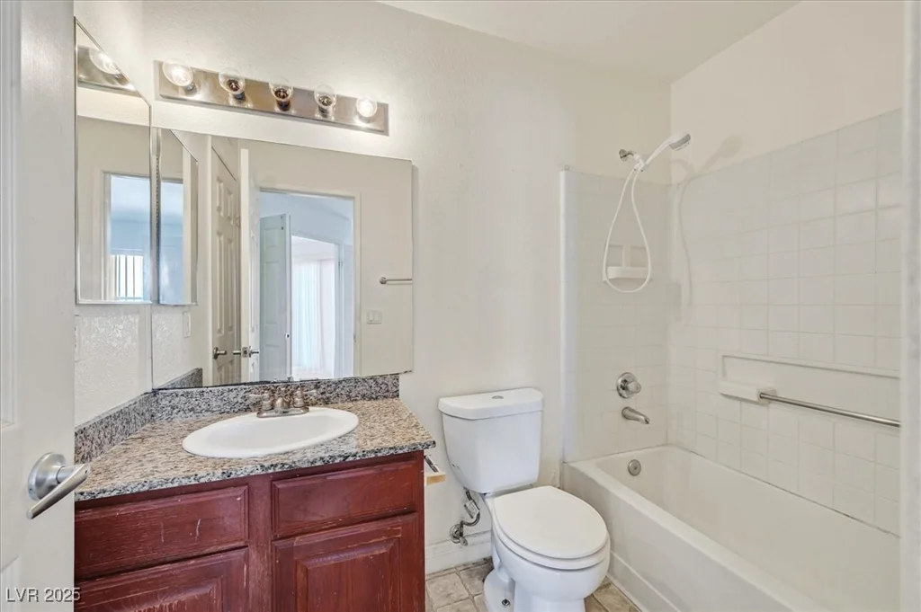 6800 Lake Mead, Las Vegas, NV 89156