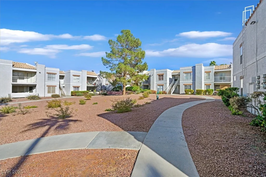 6800 Lake Mead, Las Vegas, NV 89156