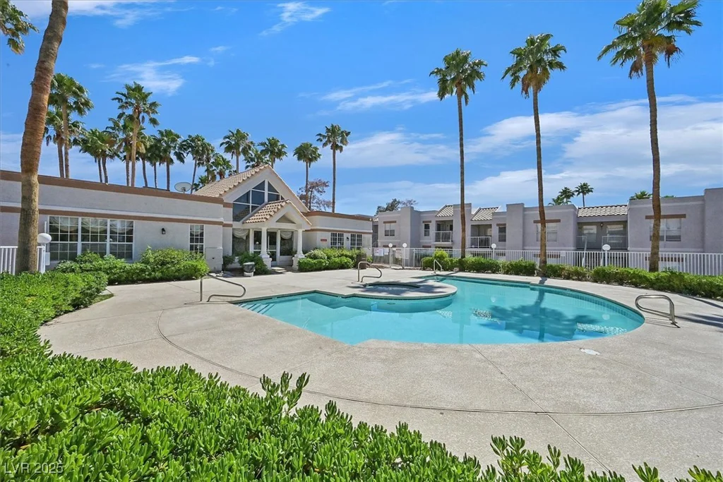 6800 Lake Mead, Las Vegas, NV 89156