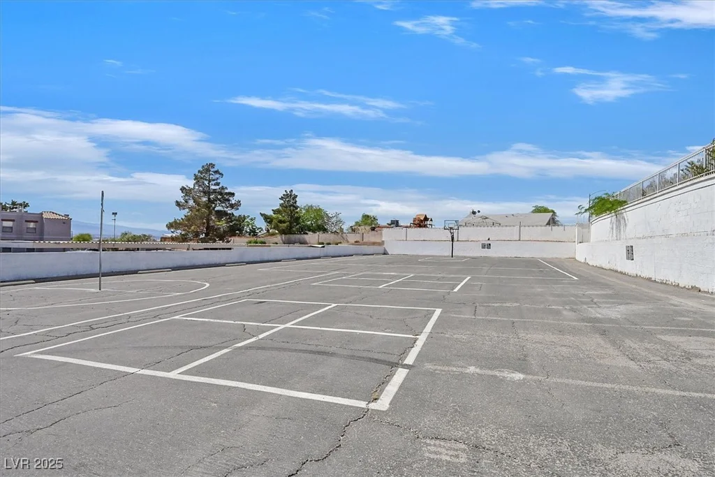 6800 Lake Mead, Las Vegas, NV 89156