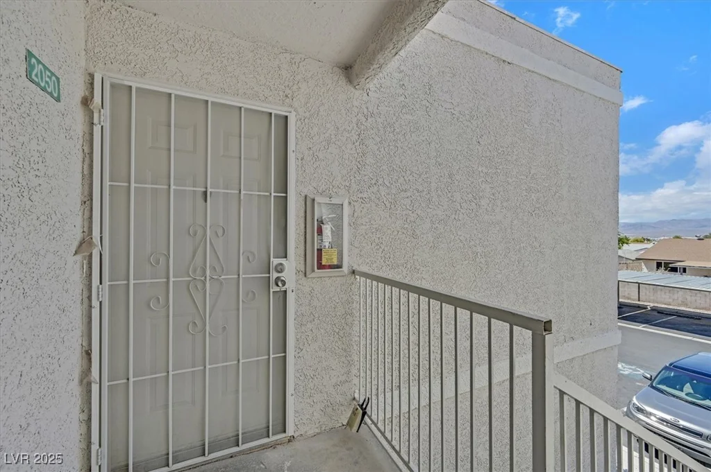 6800 Lake Mead, Las Vegas, NV 89156