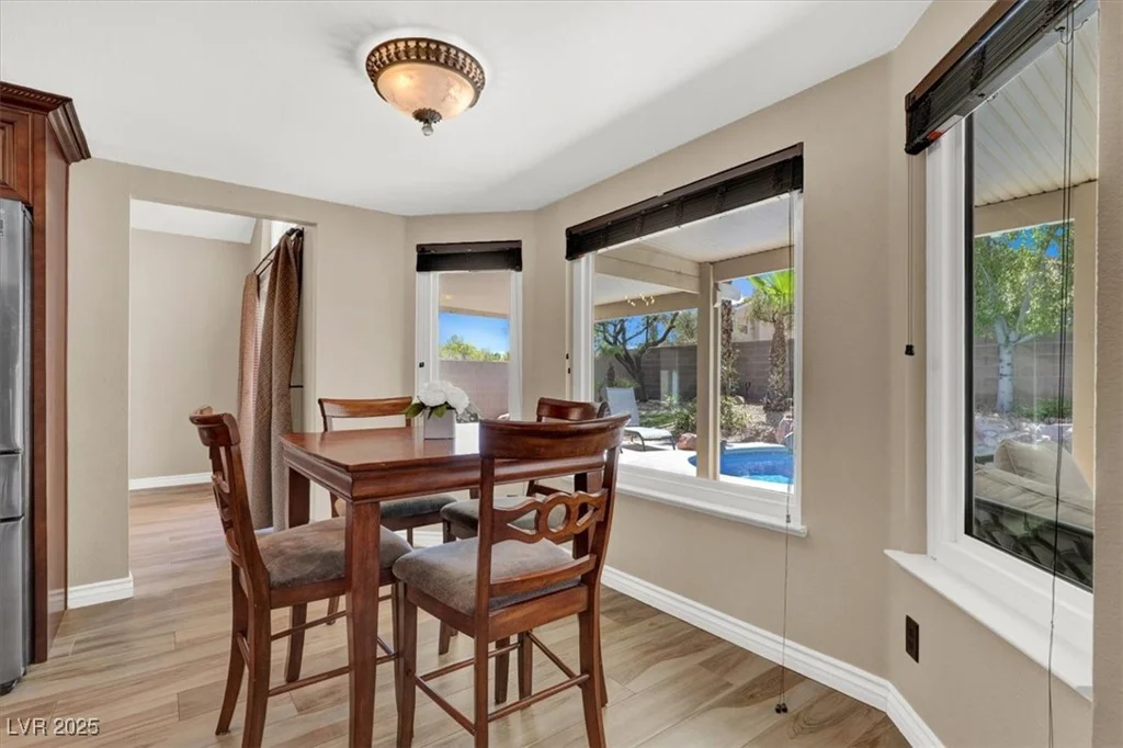 8313 Harbour Shores, Las Vegas, NV 89128
