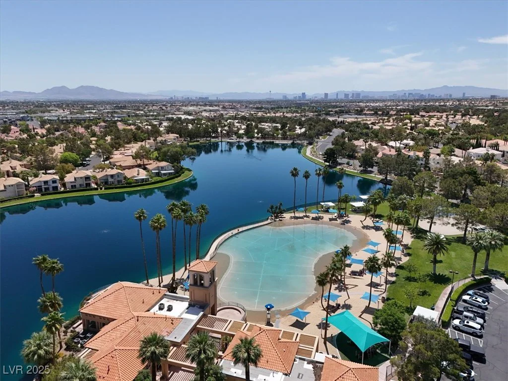 8313 Harbour Shores, Las Vegas, NV 89128