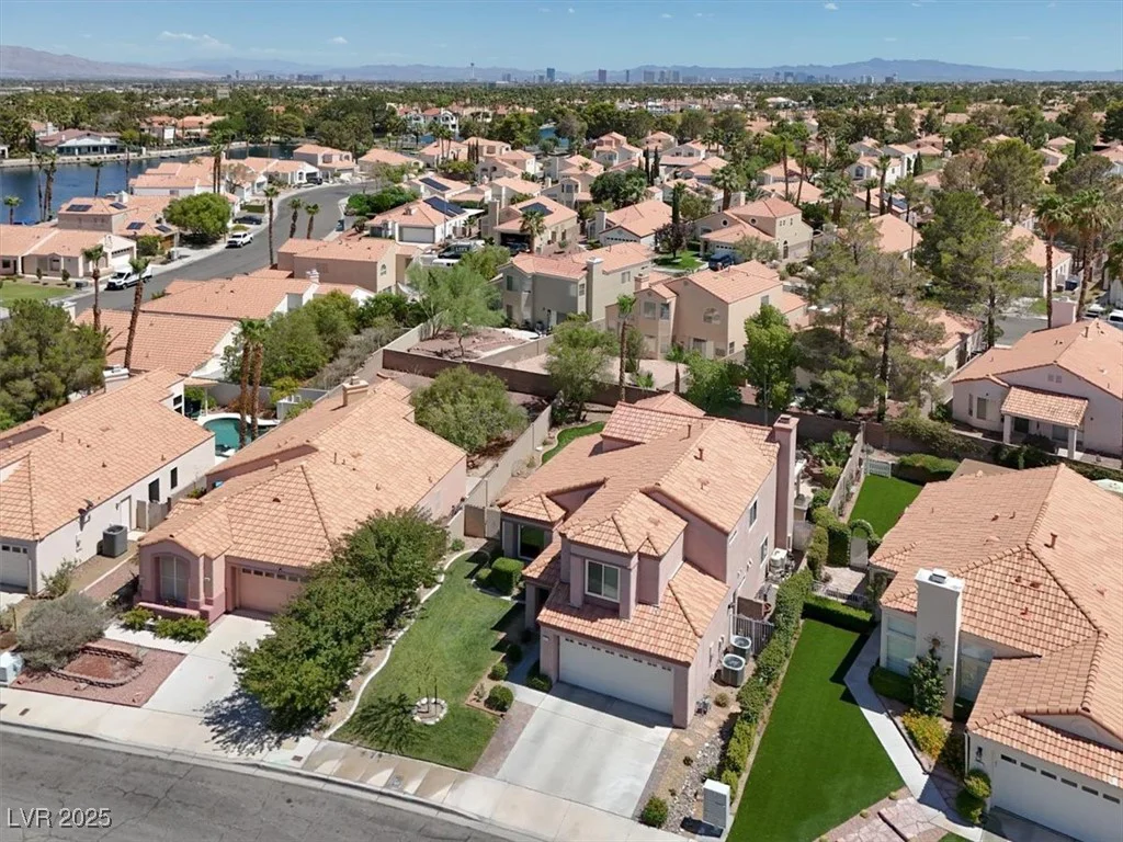 8313 Harbour Shores, Las Vegas, NV 89128