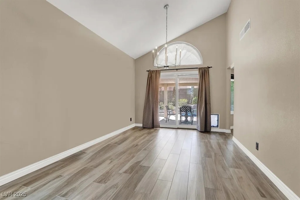 8313 Harbour Shores, Las Vegas, NV 89128