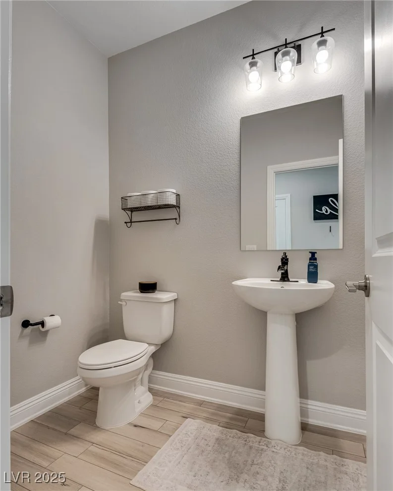 9925 Topaz Peak, Las Vegas, NV 89178