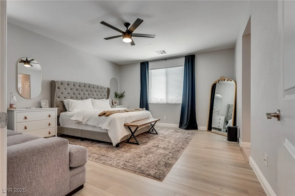 9925 Topaz Peak, Las Vegas, NV 89178