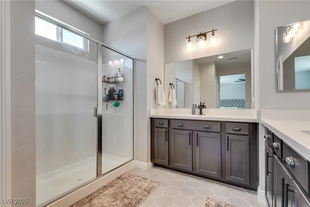 9925 Topaz Peak, Las Vegas, NV 89178