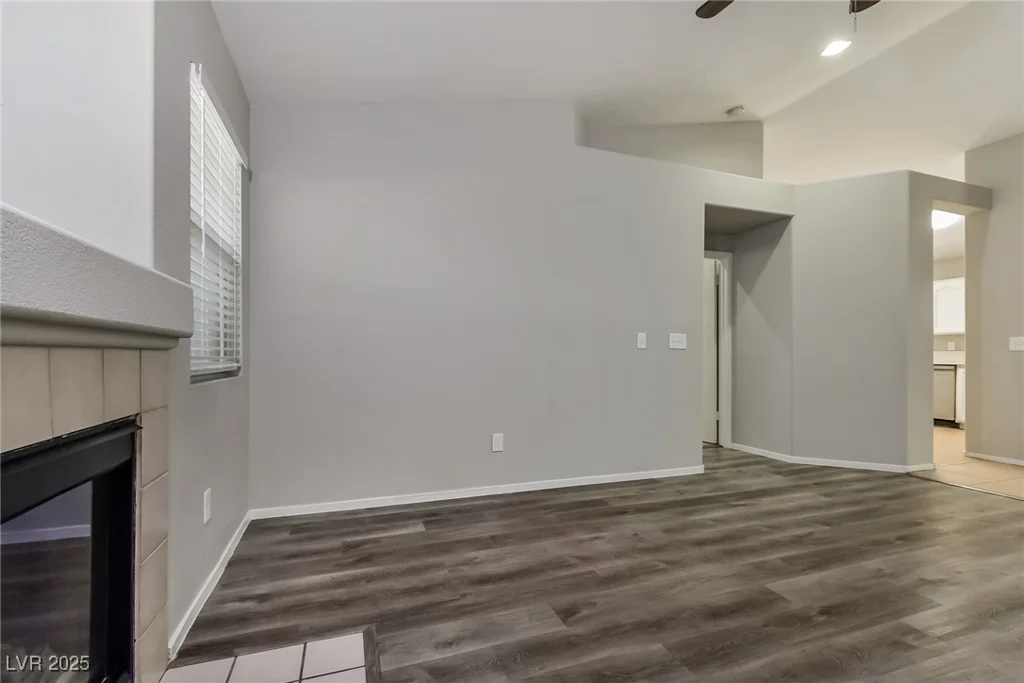 7272 Golden Star, Las Vegas, NV 89130