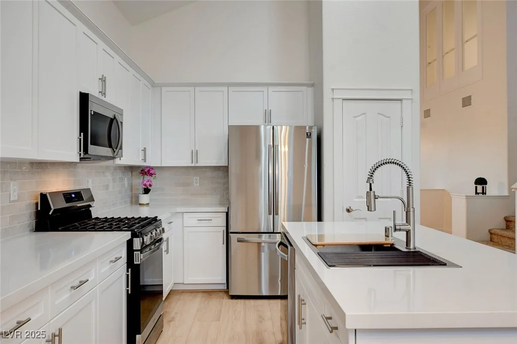 9324 Bondeno, Las Vegas, NV 89123