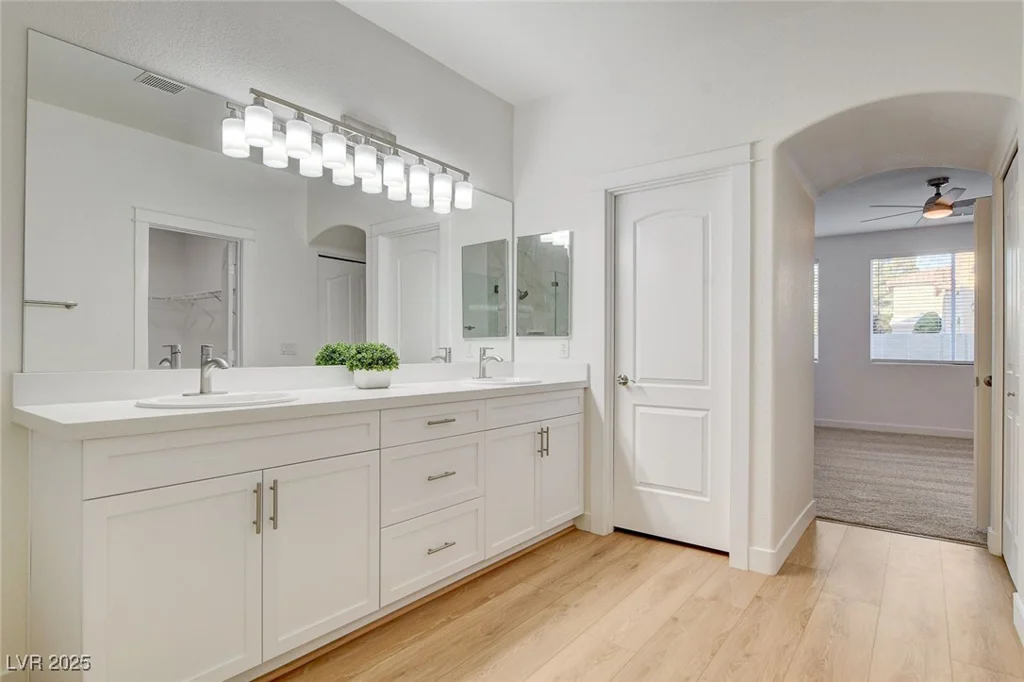 9324 Bondeno, Las Vegas, NV 89123