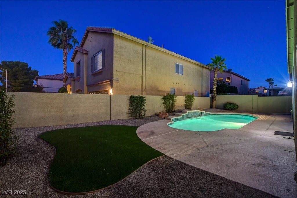 9324 Bondeno, Las Vegas, NV 89123