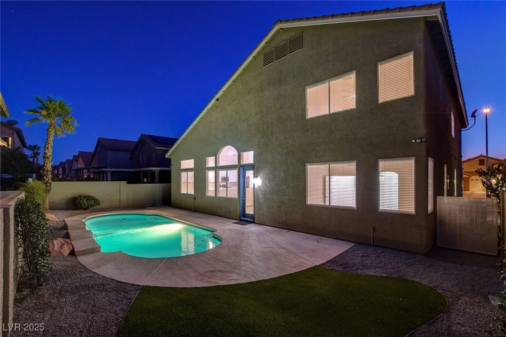 9324 Bondeno, Las Vegas, NV 89123
