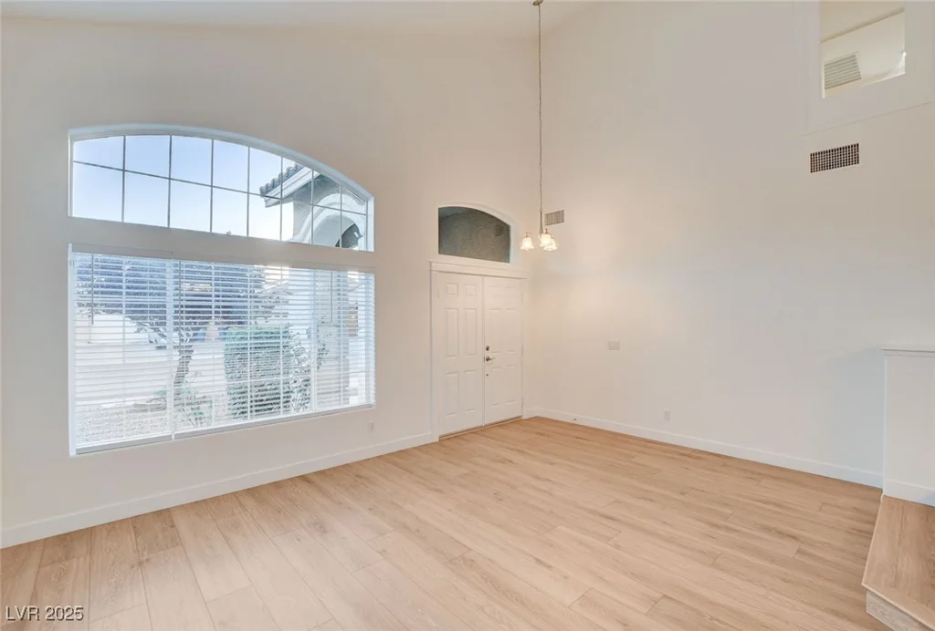9324 Bondeno, Las Vegas, NV 89123