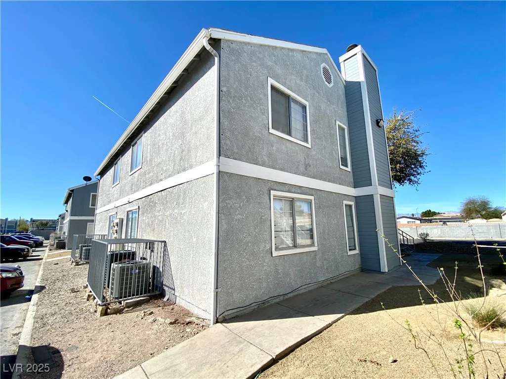 1912 Nebula, Las Vegas, NV 89115