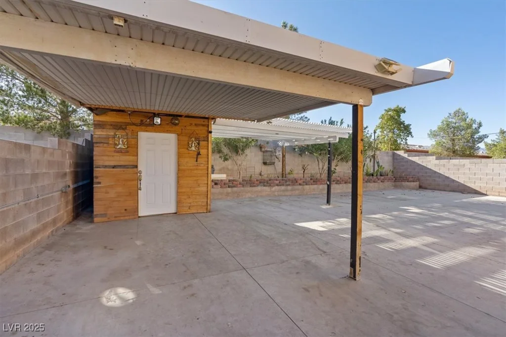 3849 Rose Canyon, North Las Vegas, NV 89032