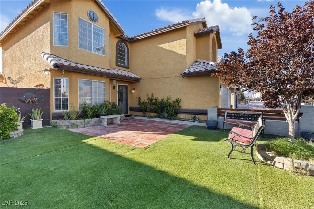 3849 Rose Canyon, North Las Vegas, NV 89032