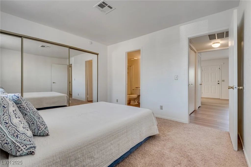 904 Rockview, Las Vegas, NV 89128