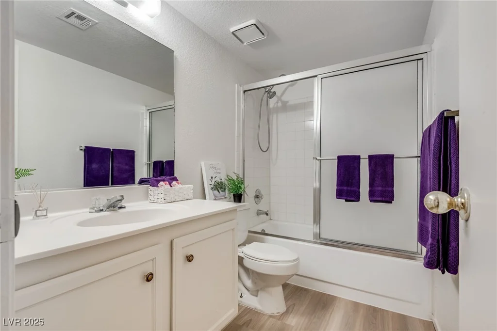 904 Rockview, Las Vegas, NV 89128