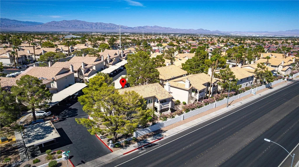 904 Rockview, Las Vegas, NV 89128