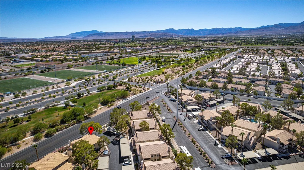 904 Rockview, Las Vegas, NV 89128