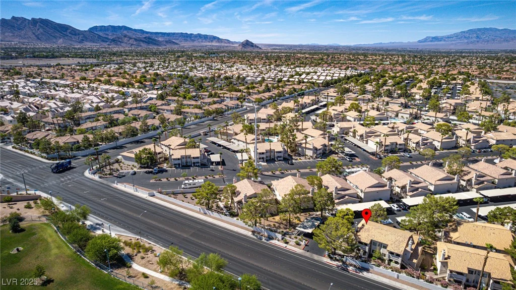 904 Rockview, Las Vegas, NV 89128