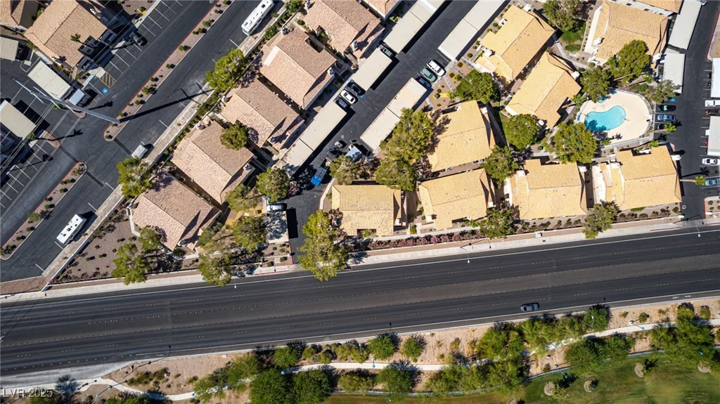 904 Rockview, Las Vegas, NV 89128