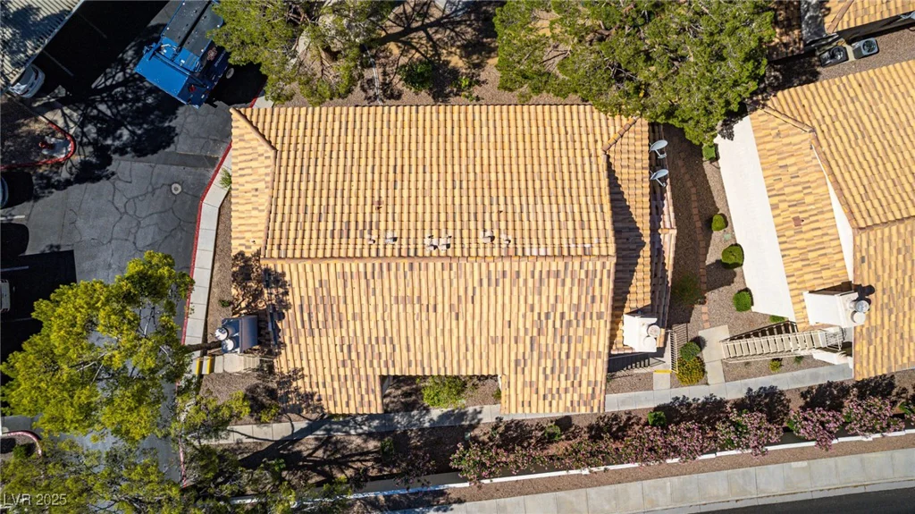 904 Rockview, Las Vegas, NV 89128