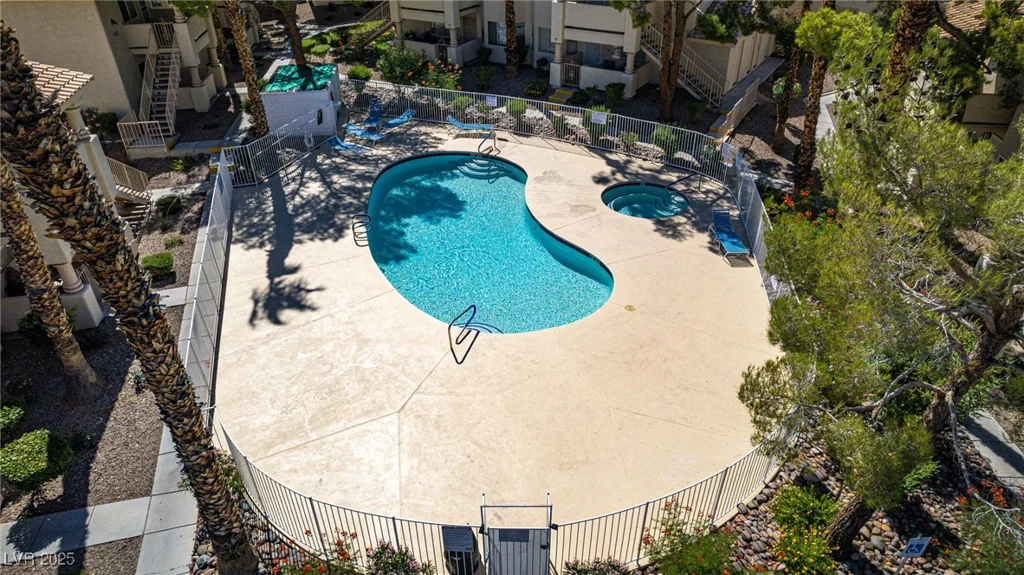 904 Rockview, Las Vegas, NV 89128