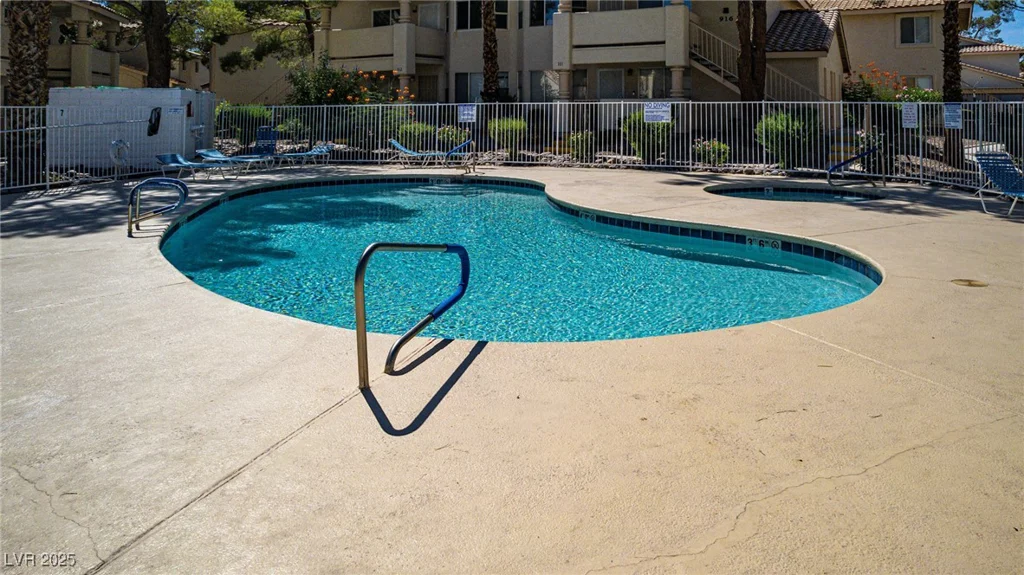 904 Rockview, Las Vegas, NV 89128