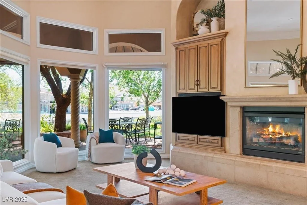 1 Via Mira Monte, Henderson, NV 89011