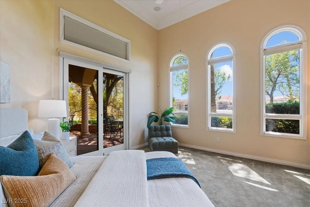 1 Via Mira Monte, Henderson, NV 89011
