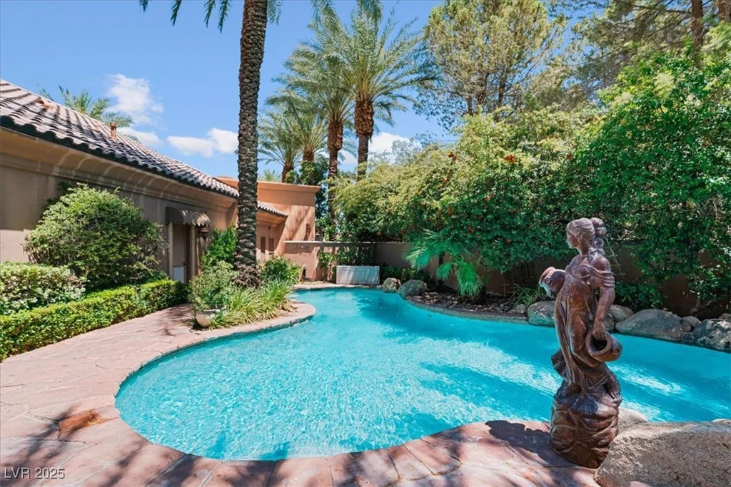 1 Via Mira Monte, Henderson, NV 89011