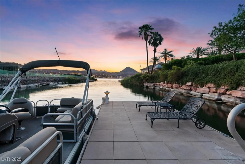 1 Via Mira Monte, Henderson, NV 89011