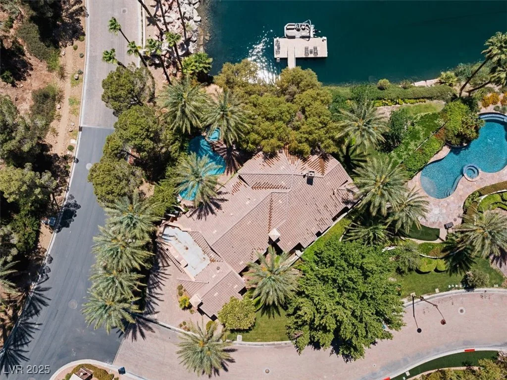 1 Via Mira Monte, Henderson, NV 89011
