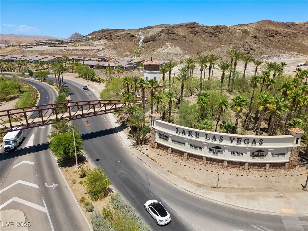 1 Via Mira Monte, Henderson, NV 89011