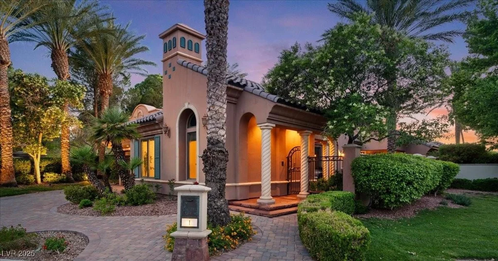 1 Via Mira Monte, Henderson, NV 89011
