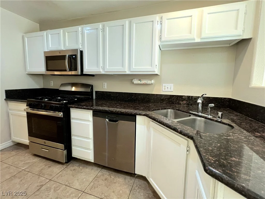 508 Fragrant Orchard, Henderson, NV 89015