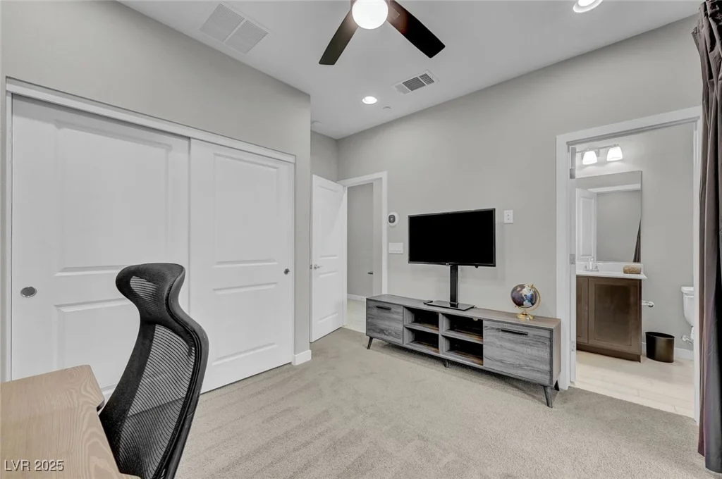648 Pyrite Will, Las Vegas, NV 89138
