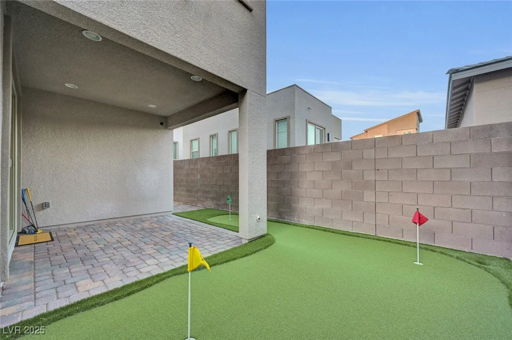 648 Pyrite Will, Las Vegas, NV 89138