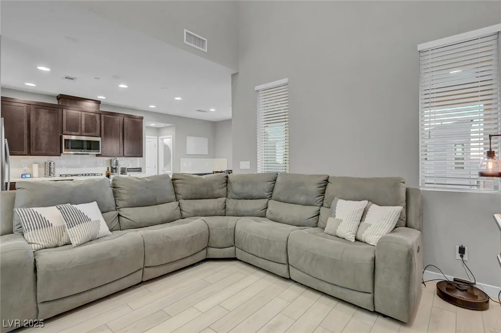 648 Pyrite Will, Las Vegas, NV 89138