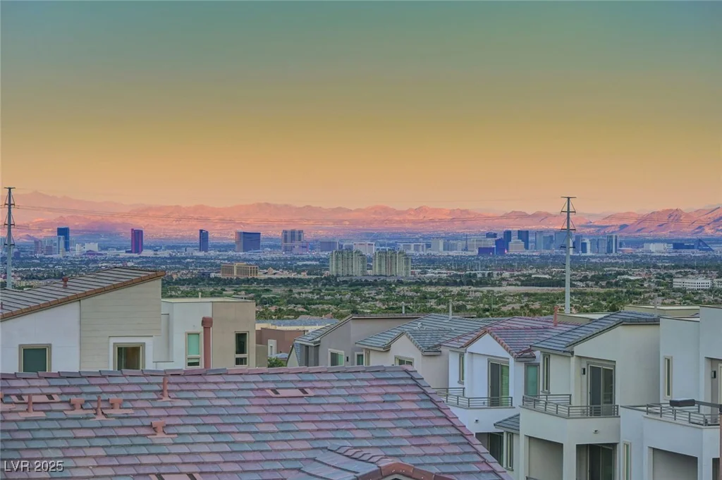 648 Pyrite Will, Las Vegas, NV 89138