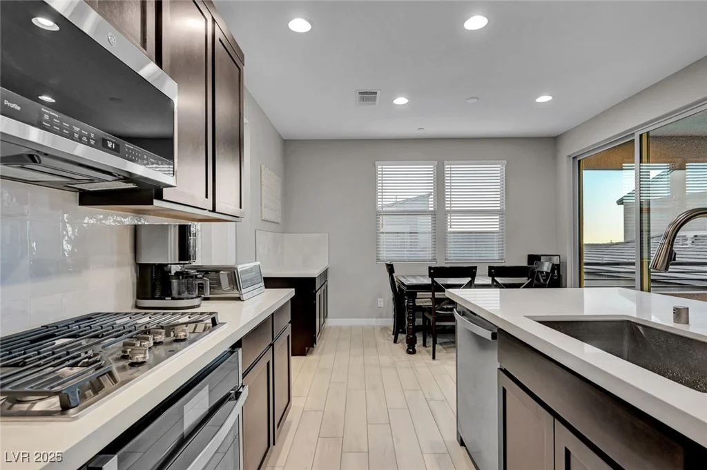 648 Pyrite Will, Las Vegas, NV 89138