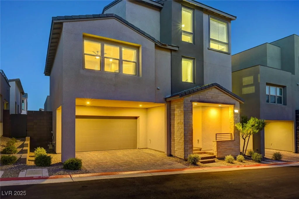 648 Pyrite Will, Las Vegas, NV 89138