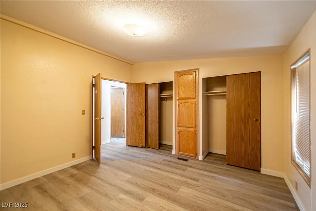 5201 Oakridge, Pahrump, NV 89048